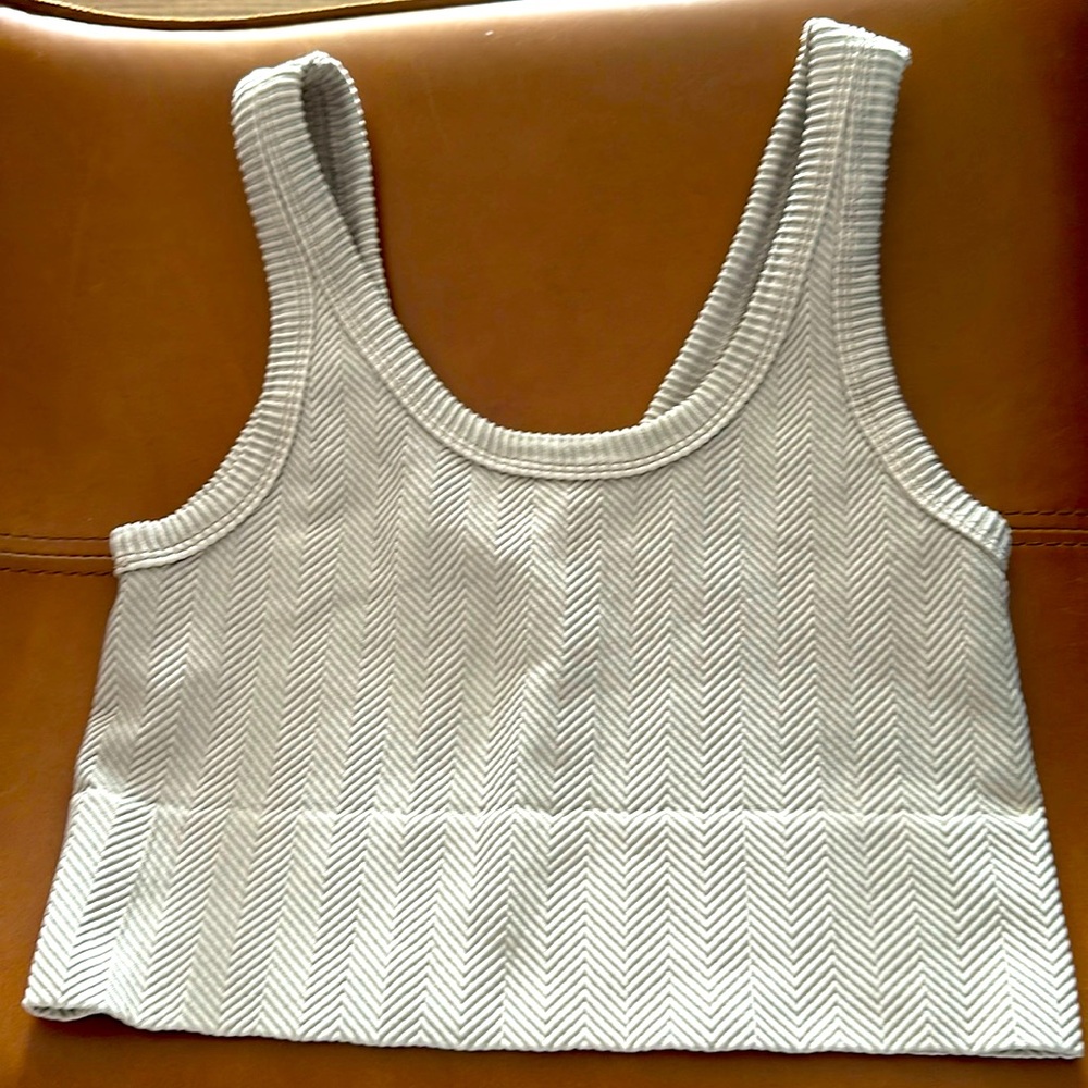 Niki Niki Crop Top